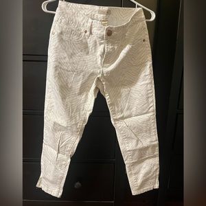 URBAN LIFE ZEBRA PATTERN, ANIMAL PRINT ANKLE PANTS, ZIPPER DETAILS. Size 2